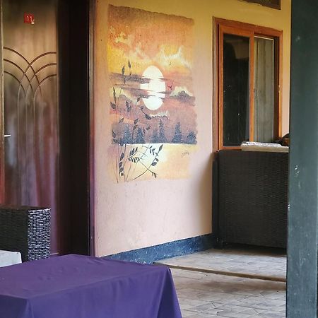 Gorilla African Guest House Entebbe Exterior photo